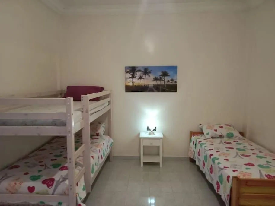 Grand Appart Proche De La Plage Agadir Maroko
